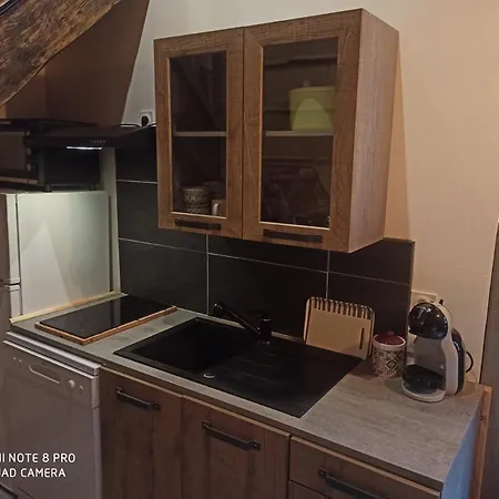 Hyper Centre アパート